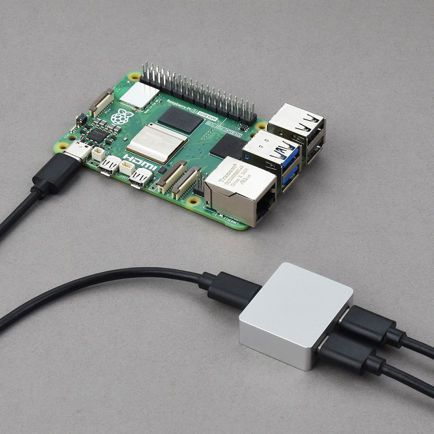 Bộ chia nguồn và dữ liệu USB-C - đánh giá và giá Home Automation Raspberry Pi